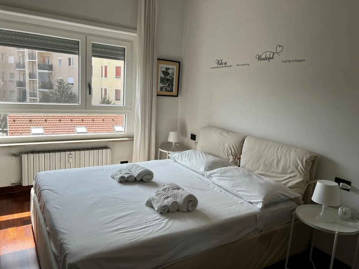 Solution Home Solari elérhetőségei